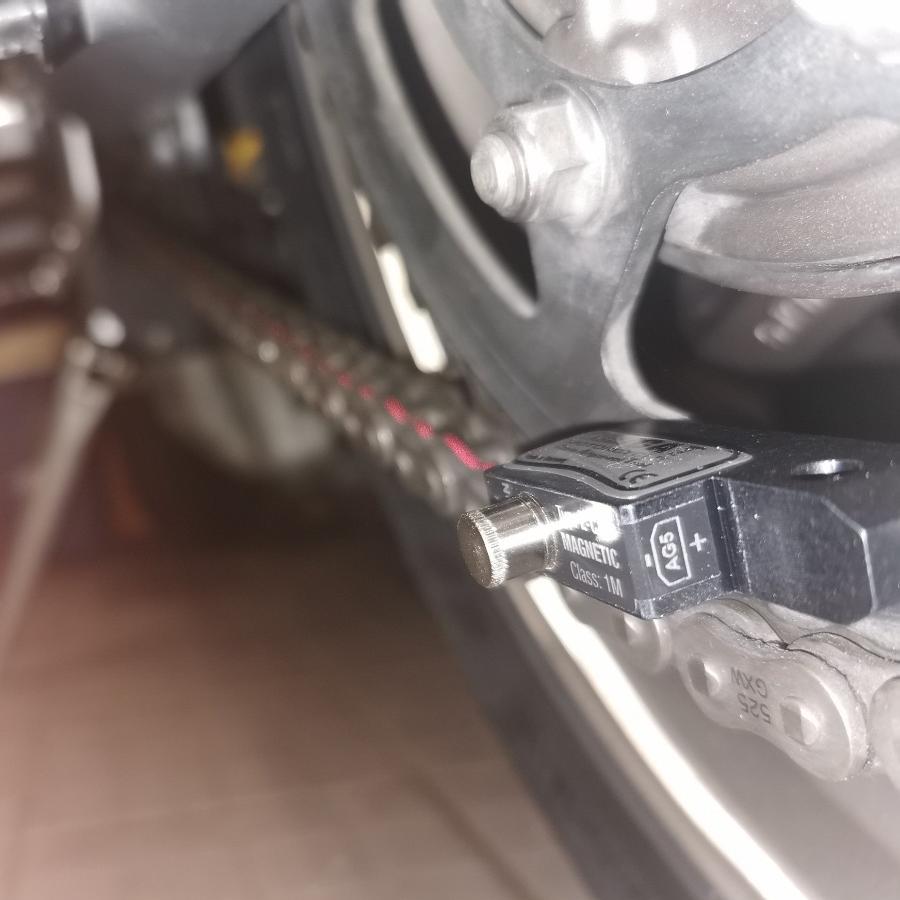 Motorcycle Laser Chain Alignment Tool (Magnetic - line laser) - Moto-Tech Diagnostics